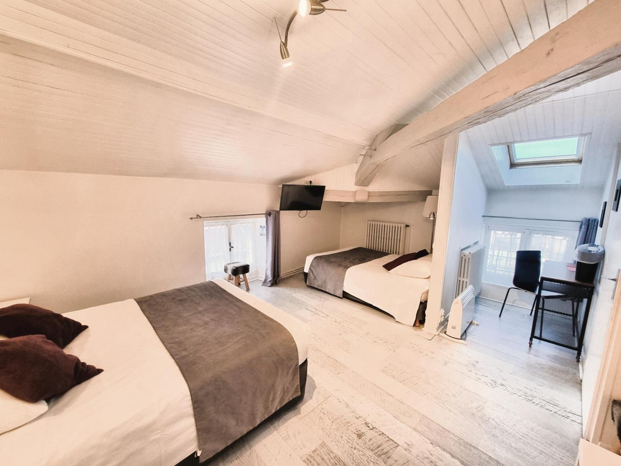 Hotel Le Bourgogne Cuiseaux エクステリア 写真